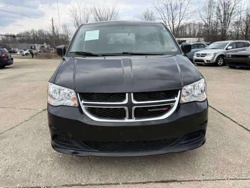 Used 2015 Dodge Grand Caravan SE w/ Quick Order Package 29E SE image 8