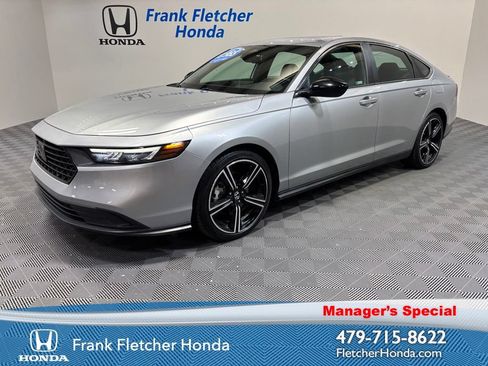 Used 2024 Honda Accord Sport image 1
