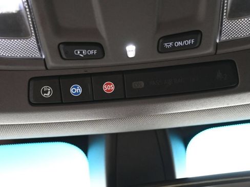 Used 2021 Chevrolet Silverado 1500 Custom RWD image 9