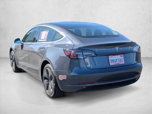 Used 2020 Tesla Model 3 Standard Range Plus image 8