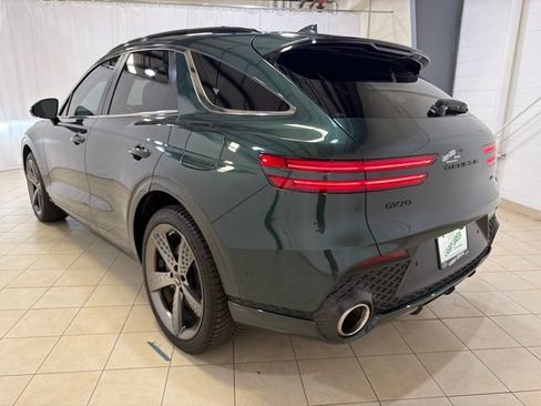Used 2022 Genesis GV70 3.5T Sport w/ Sport Prestige Package AWD/4WD image 4