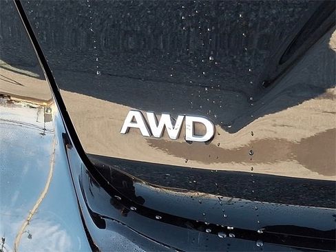 Used 2023 INFINITI QX50 Luxe image 32