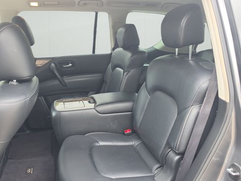 Used 2017 INFINITI QX80 4WD image 21