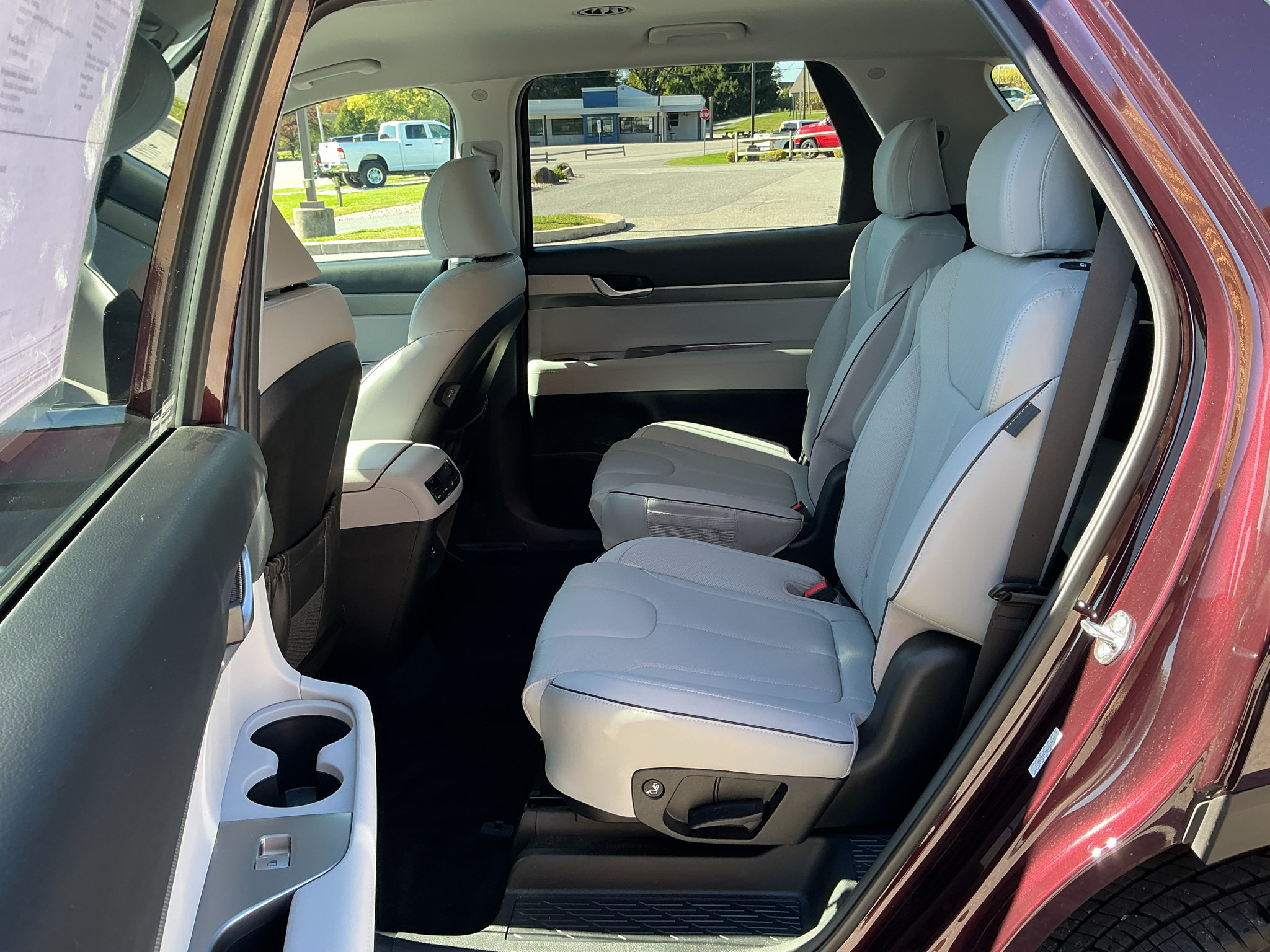 Used 2025 Hyundai Palisade SEL AWD/4WD image 27