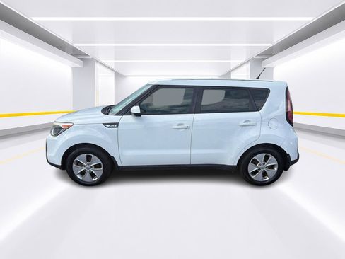 Used 2016 Kia Soul FWD image 7