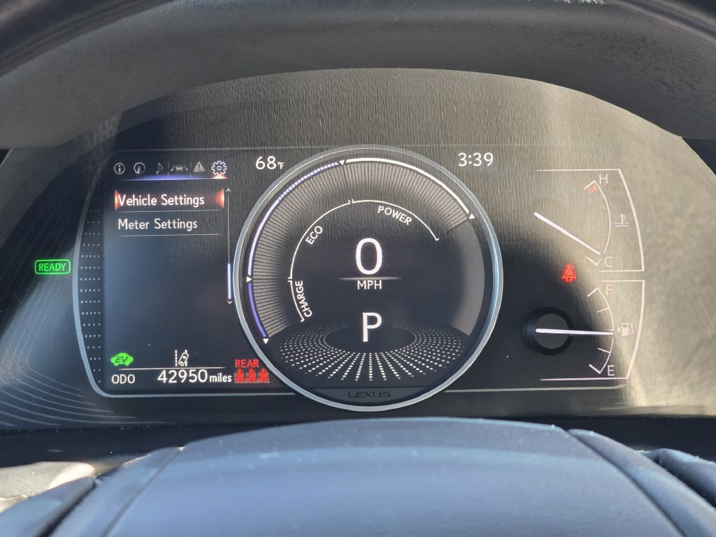 Certified 2023 Lexus ES 300h w/ Accessory Package (Z2) FWD image 24