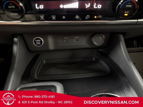 Certified 2023 Nissan Rogue SV FWD image 19