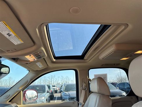 Used 2009 Cadillac Escalade 2WD image 19