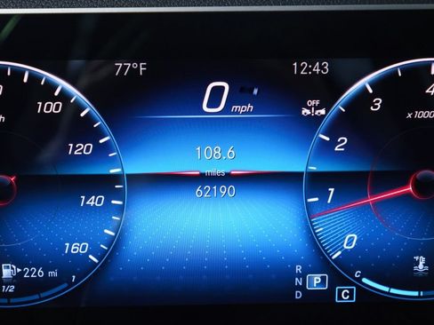 Used 2023 Mercedes-Benz GLE 350 4MATIC image 20