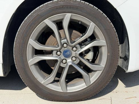Used 2020 Ford Fusion SEL FWD image 8