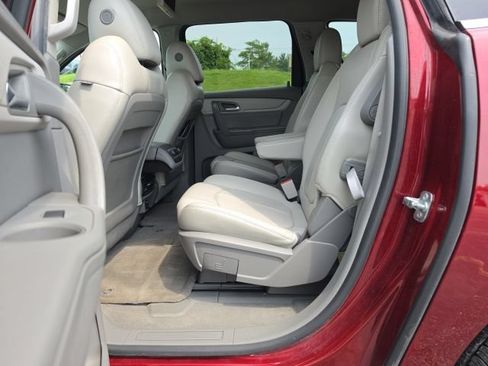 Certified 2016 Chevrolet Traverse LT FWD image 20