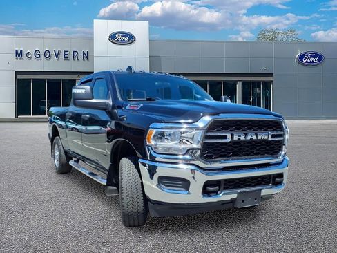 Used 2024 RAM 3500 Tradesman AWD/4WD image 3