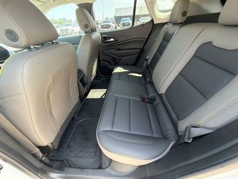Certified 2024 Chevrolet Trax ACTIV w/ Driver Confidence Package FWD image 21