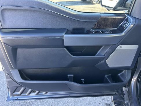 Used 2021 Ford F150 Lariat w/ Equipment Group 502A High image 27