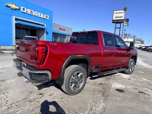 New 2026 GMC Sierra 3500 SLT w/ SLT Premium Package AWD/4WD image 6
