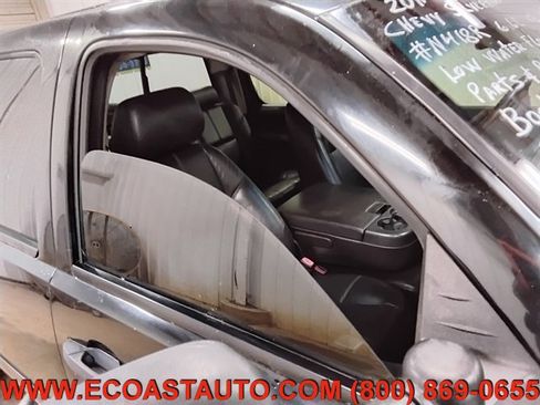 Used 2011 Chevrolet Silverado 2500 LT w/ Interior Plus Package AWD/4WD image 19