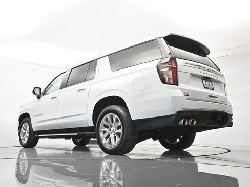 Certified 2023 Chevrolet Suburban Premier RWD image 44