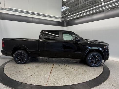 New 2026 RAM 1500 4x4 Crew Cab image 8