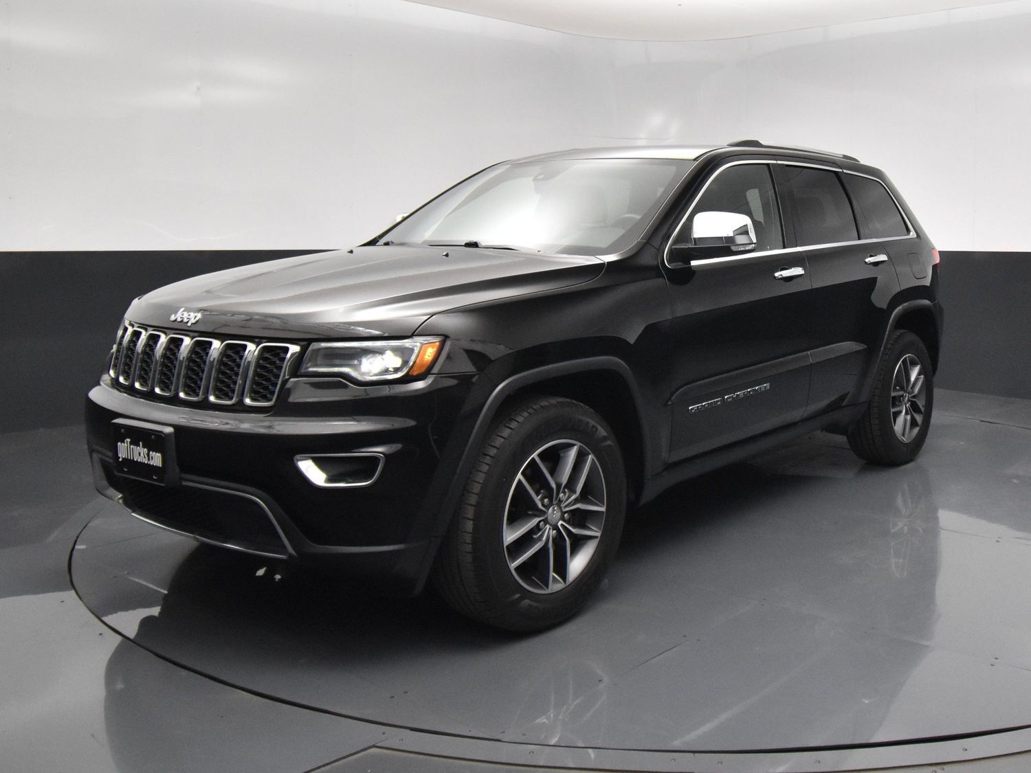 Used 2018 Jeep Grand Cherokee Limited w/ Luxury Group II RWD image 2