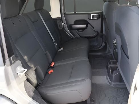Used 2020 Jeep Wrangler Unlimited Sport S AWD/4WD image 18