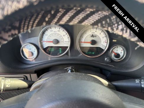 Used 2014 Jeep Wrangler Unlimited Rubicon w/ Dual Top Group image 5