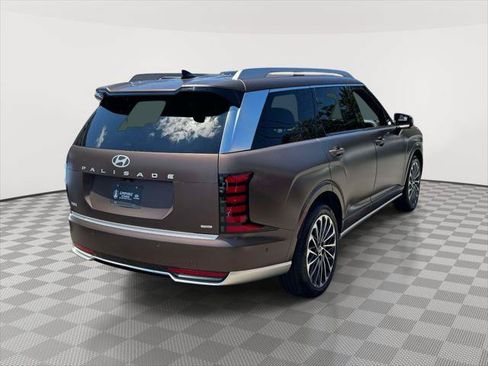 Used 2026 Hyundai Palisade Calligraphy AWD/4WD image 6