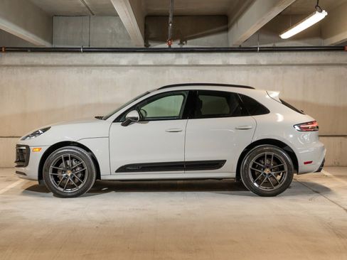Certified 2023 Porsche Macan Turbo AWD/4WD image 2