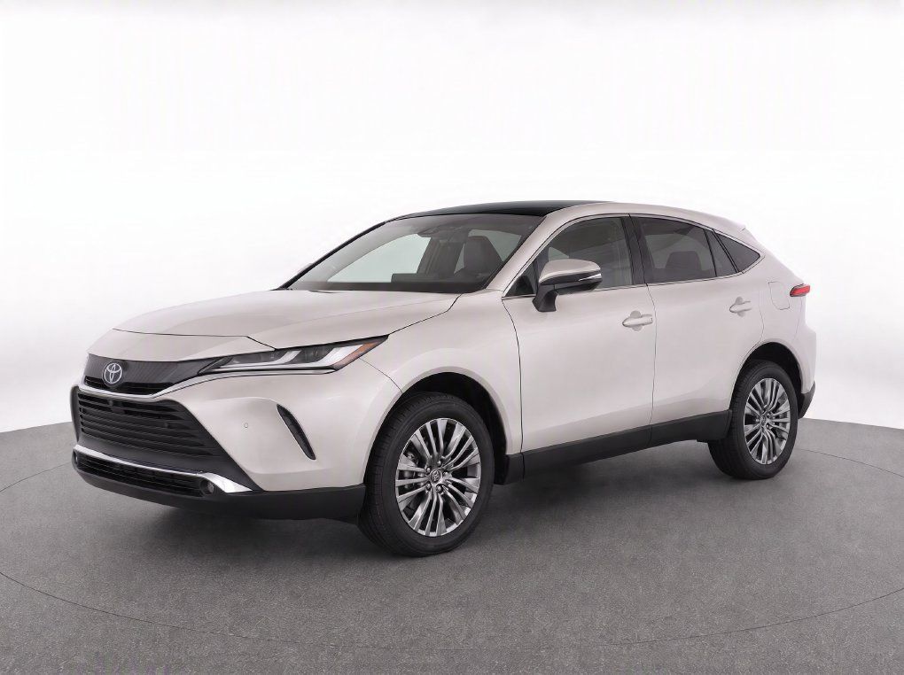 Used 2024 Toyota Venza Limited AWD/4WD image 2