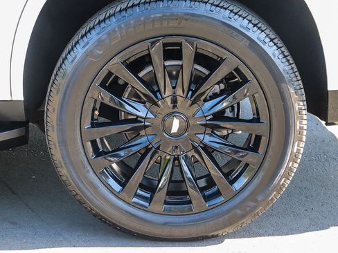 Used 2022 Cadillac Escalade Premium Luxury RWD image 15