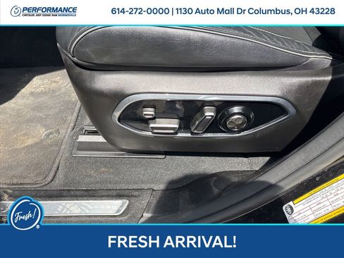 Used 2024 Jeep Grand Cherokee L Overland w/ Advanced Protech Group III image 18