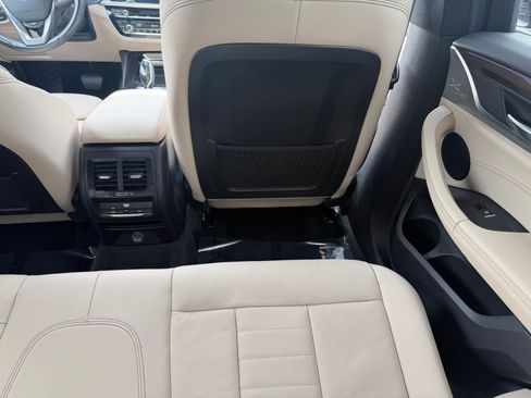 Used 2018 BMW X3 xDrive30i w/ Premium Package image 24