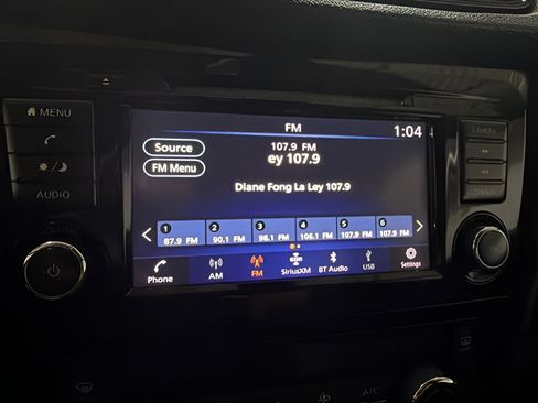 Used 2019 Nissan Rogue SV AWD/4WD image 20