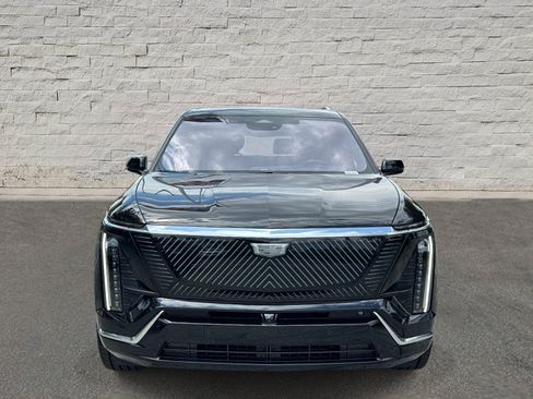 Used 2026 Cadillac Vistiq Premium Luxury AWD/4WD image 7