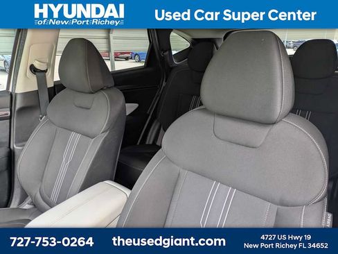 Certified 2024 Hyundai Tucson SEL FWD image 7