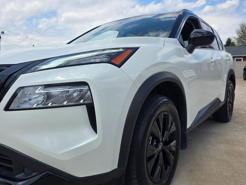 Used 2023 Nissan Rogue SV w/ SV Premium B Package AWD/4WD image 26