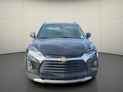 Used 2019 Chevrolet Blazer LT image 2