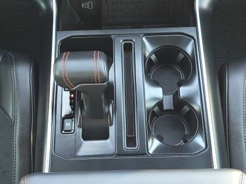 Used 2025 Ford F150 Raptor image 40