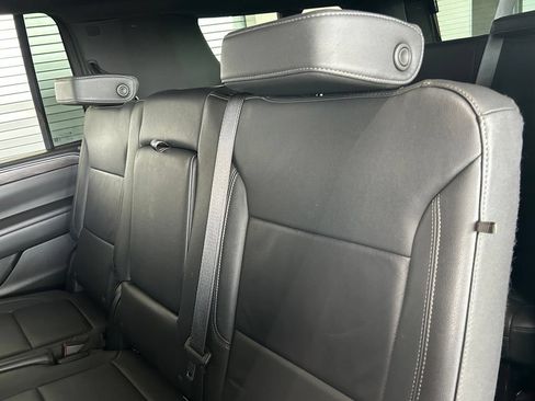 Used 2024 Chevrolet Suburban LT AWD/4WD image 48