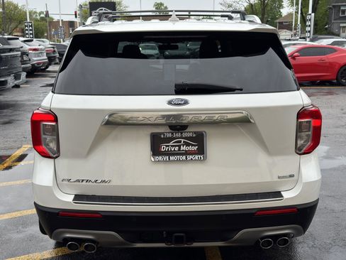 Used 2020 Ford Explorer Platinum w/ Premium Technology Package AWD/4WD image 10