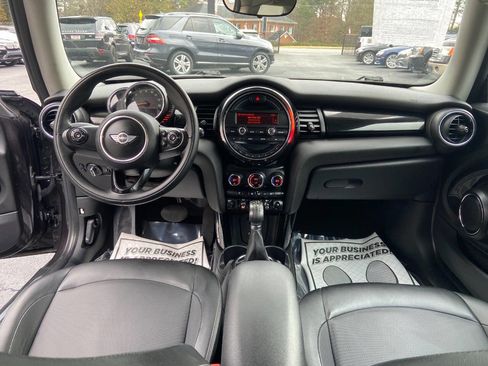 Used 2014 MINI Cooper 2-Door Hardtop image 11