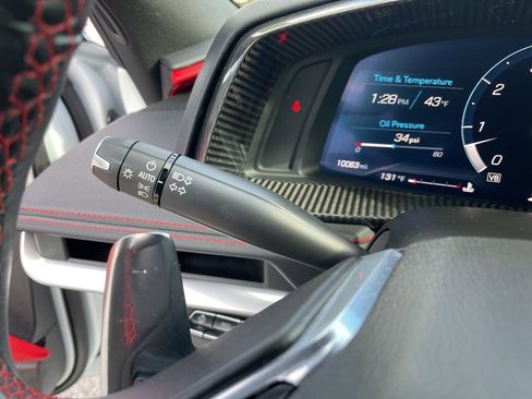 Used 2021 Chevrolet Corvette Stingray Preferred Cpe w/ 2LT image 17