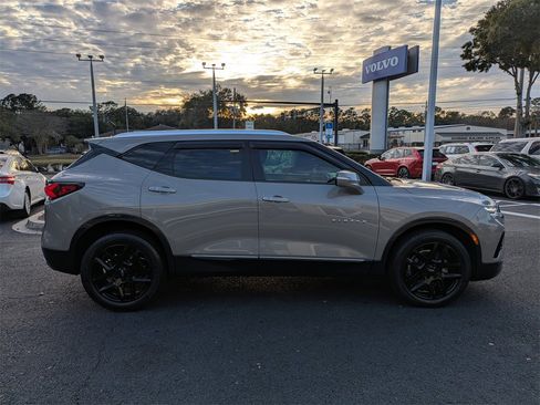 Used 2022 Chevrolet Blazer Premier w/ Enhanced Convenience Package image 7