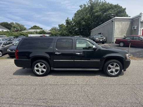 Used 2013 Chevrolet Suburban LTZ AWD/4WD image 10
