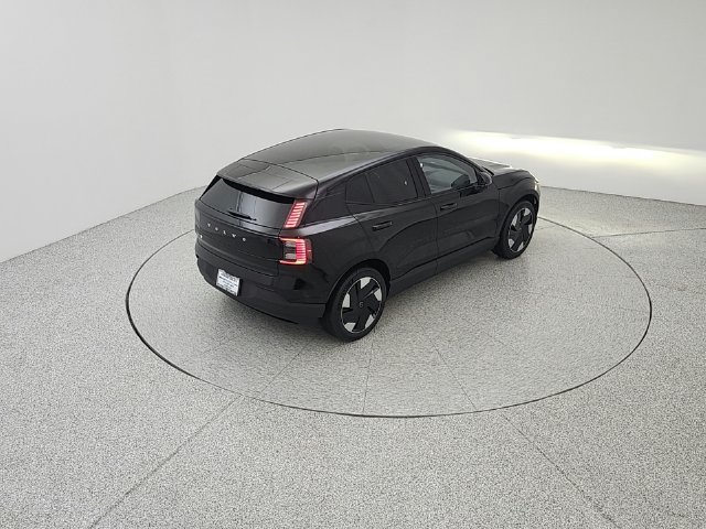 New 2026 Volvo EX30 Ultra w/ Protection Package Premier AWD/4WD image 17