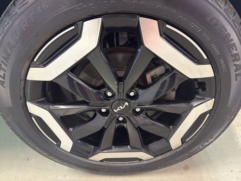 Used 2023 Kia Telluride S AWD/4WD image 35