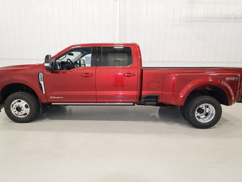 New 2025 Ford F350 Lariat w/ Lariat Ultimate Package image 5