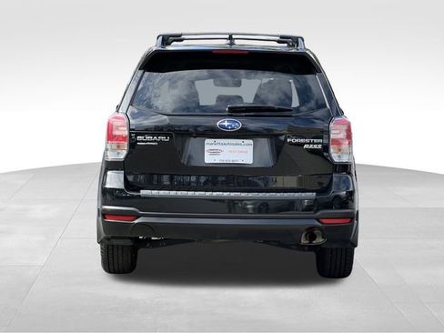Used 2017 Subaru Forester 2.5i Premium image 4