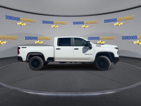 New 2026 Chevrolet Silverado 2500 LT w/ Trail Boss Package AWD/4WD image 9