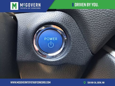Used 2022 Toyota RAV4 Limited AWD/4WD image 27
