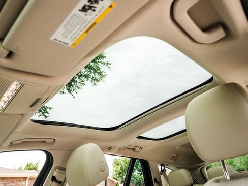 Used 2019 Mercedes-Benz E 450 4MATIC Wagon image 31